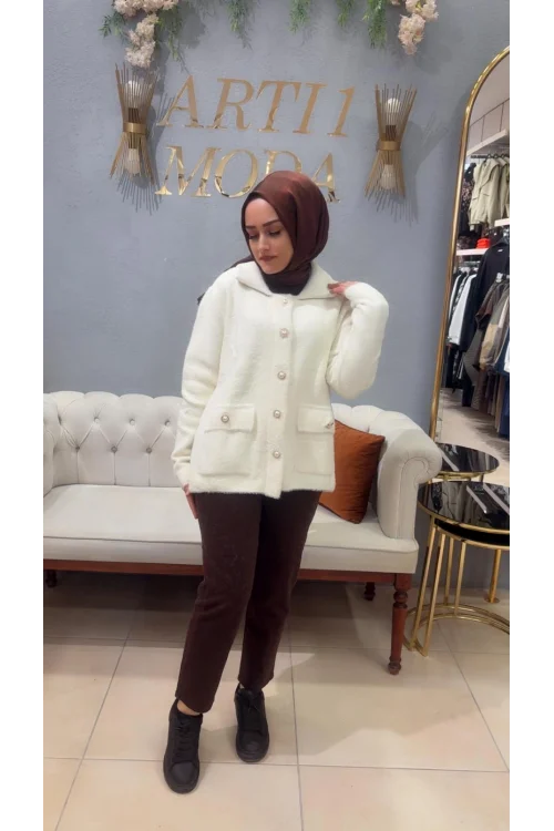 Ka-Ze İnci Düğmeli Angora Hırka