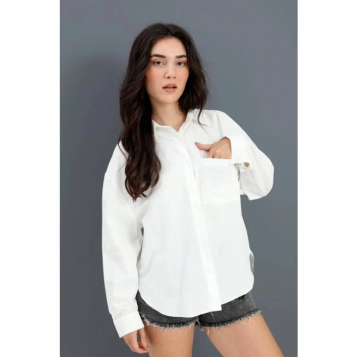 Gömlek Cepli Arkası Zincir Detaylı - Beyaz