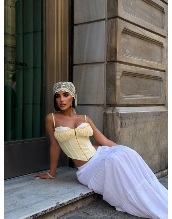 Göğüs Detaylı Korse 1826