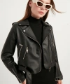 Kadın Siyah Fermuar Detaylı Deri Ceket
