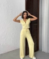 Kadın Polo Yaka Fermuarlı Crop Yelek ve Geniş Paça Çimalı Pantolon İkili Takım