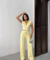 Kadın Polo Yaka Fermuarlı Crop Yelek ve Geniş Paça Çimalı Pantolon İkili Takım