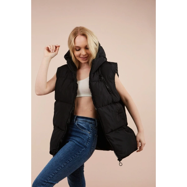 Kadın Siyah Kapüşonlu Oversize Şişme Yelek
