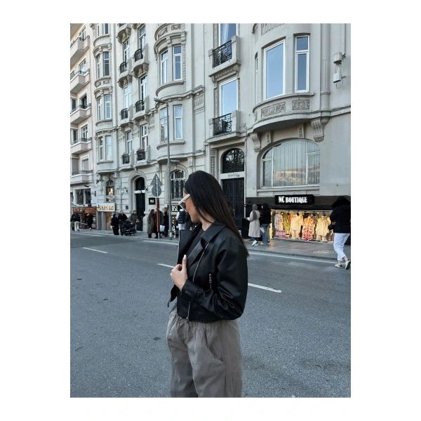 Kadın Balon Kol Deri Ceket