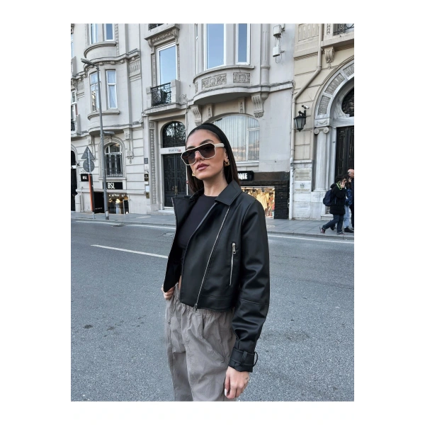 Kadın Balon Kol Deri Ceket