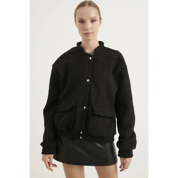 Kadın Siyah Astarlı Buklet Bomber Ceket