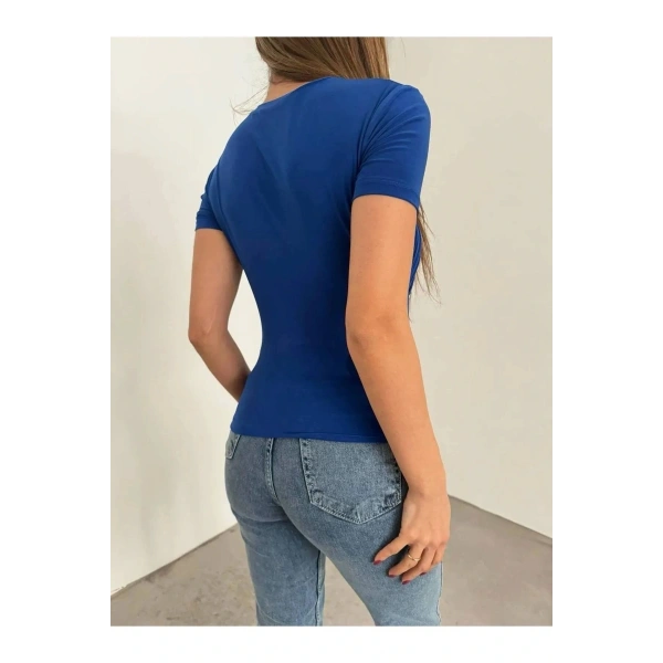 Büzgülü Kısa Kol Bluz