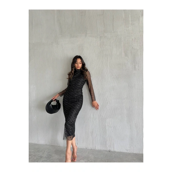 Sim Detayli Tül Elbise