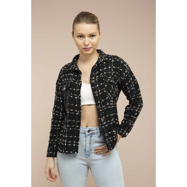 Kadın Siyah Ekoseli Ince Kaşe Gömlek