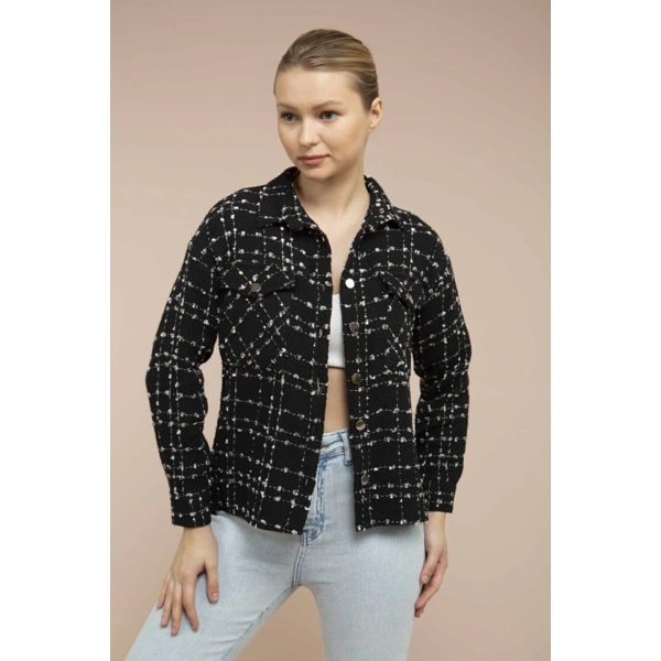 Kadın Siyah Ekoseli Ince Kaşe Gömlek