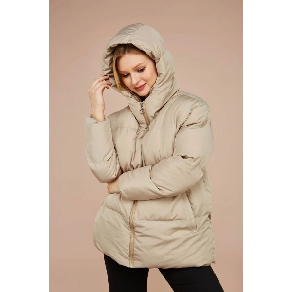 Kadın Krem Kapüşonlu Şişme Mont