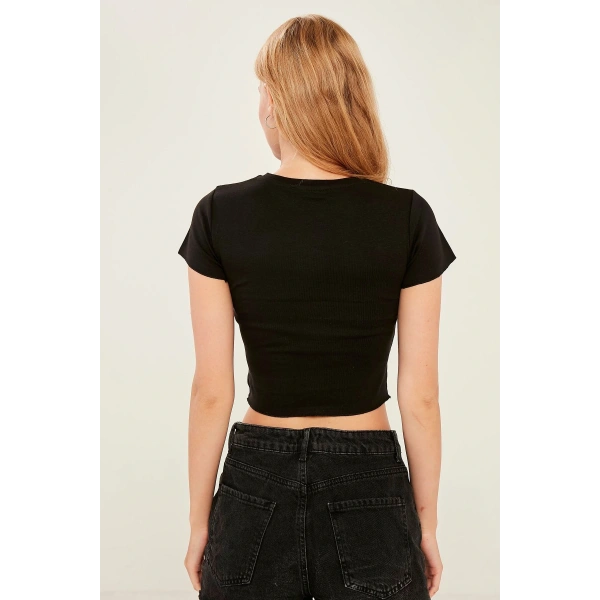 Kadın Siyah Örme Crop Bluz