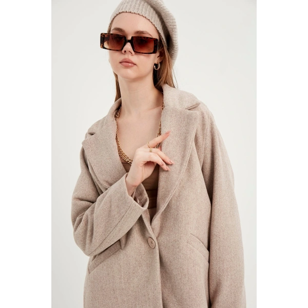 Kadın Koyu Krem Kaşe Kaban