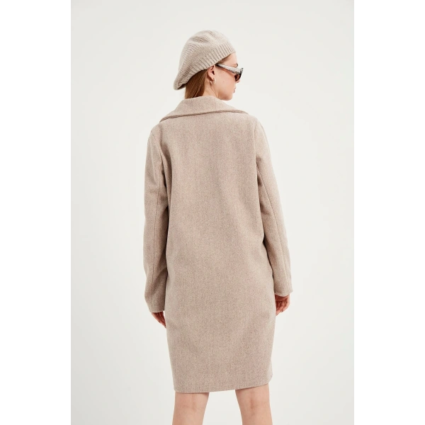 Kadın Koyu Krem Kaşe Kaban