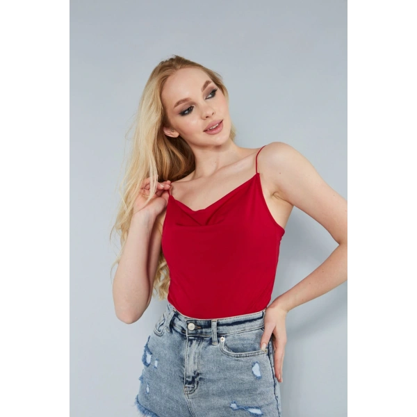 Kadın Siyah Degaje Yaka Askılı Bluz