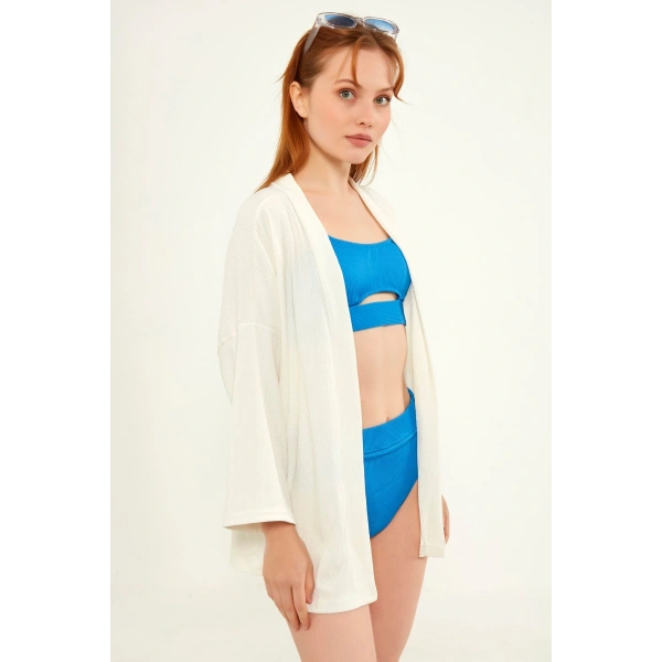 Kadın Beyaz Katlı Yaka Boyfriend Örme Ceket