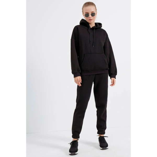 Kadın Siyah Kapüşonlu Polarlı Oversize Eşofman Takımı