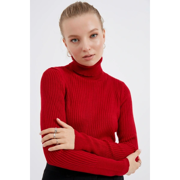 Kadın Kırmızıbalıkçı Yaka Triko Kazak