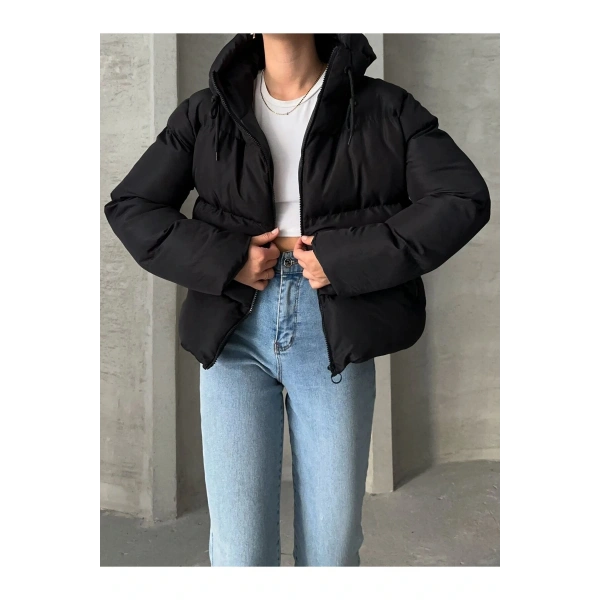 Kadın Siyah Kapüşonlu Şişme Mont Ss
