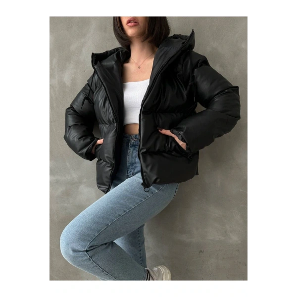 Kadın Siyah Kapüşonlu Şişme Deri Mont