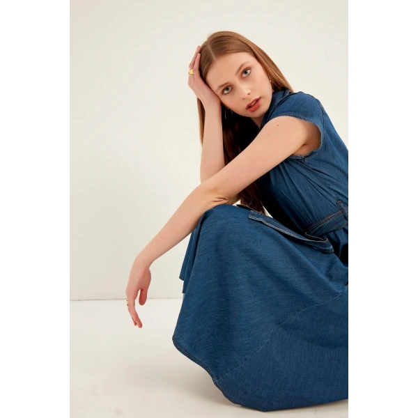 Kadın Lacivert Düğmeli Kuşaklı Kot Elbise