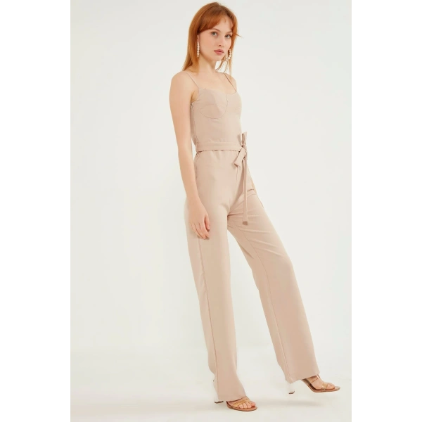 Kadın Arkası Çapraz Detaylı Krem Tulum Elbise