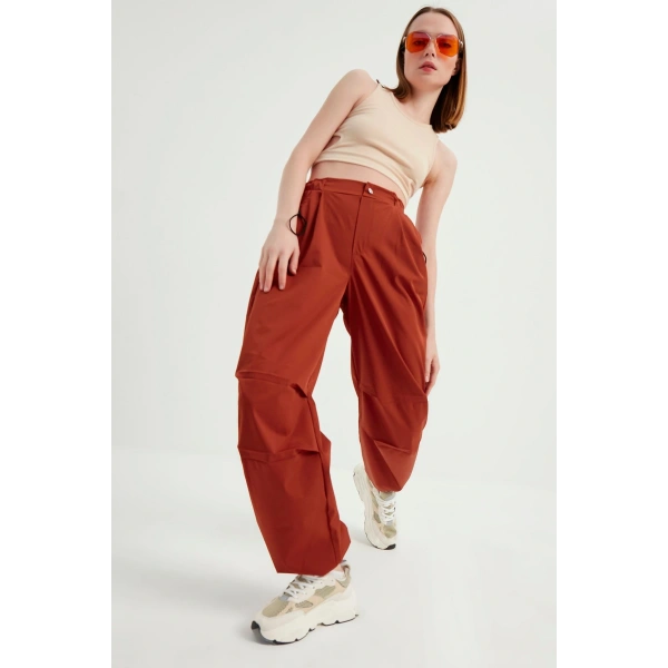 Kadın Paraşüt Kumaş Pantolon