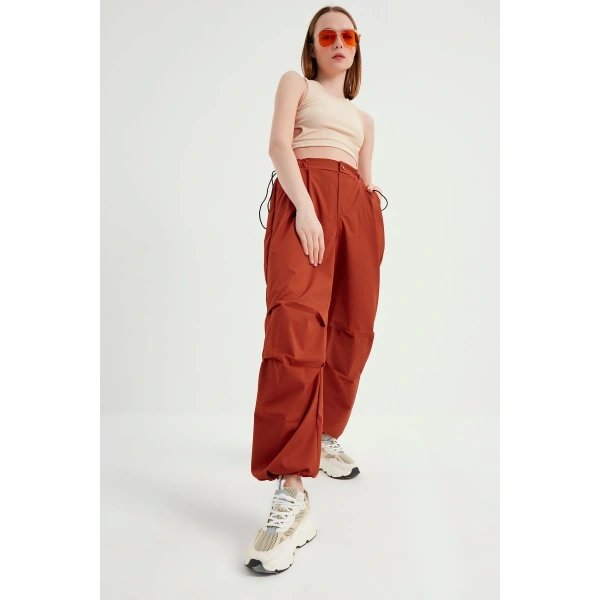 Kadın Paraşüt Kumaş Pantolon