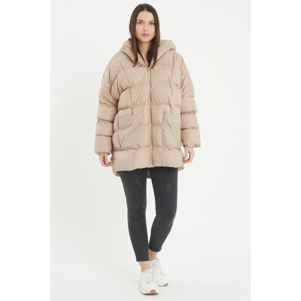 Kadın Kapşonlu Oversize Bej Şişme Mont