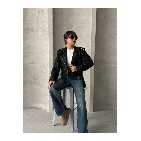 Oversıze Kemerli Deri Tarz Leopar Ceket