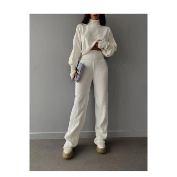 Balıkçı Yaka Parmak Geçirmeli Alt Üst Triko Takım