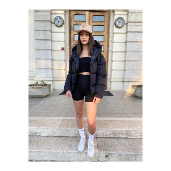 Kadın Kapüşonlu Şişme Mont