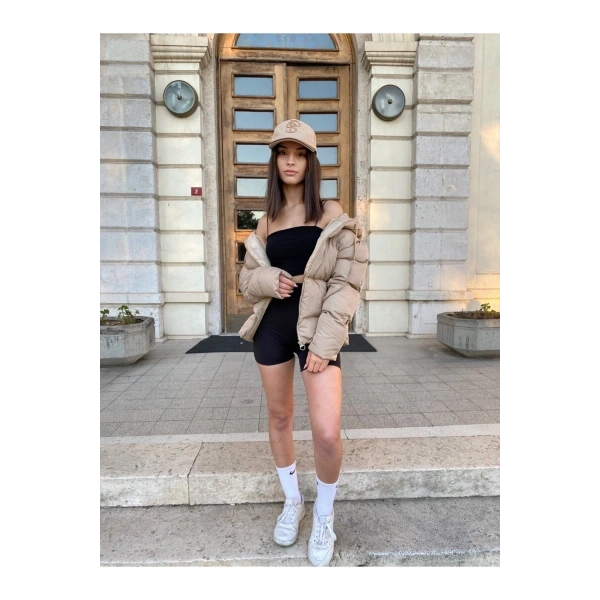 Kadın Kapüşonlu Şişme Mont puqqa