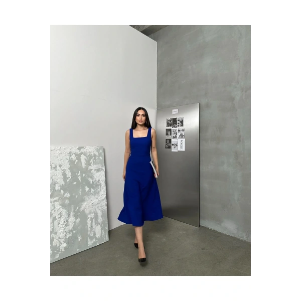 Kadın Kare Yaka Kalın Askı Tasarım Midi Boy Elbise