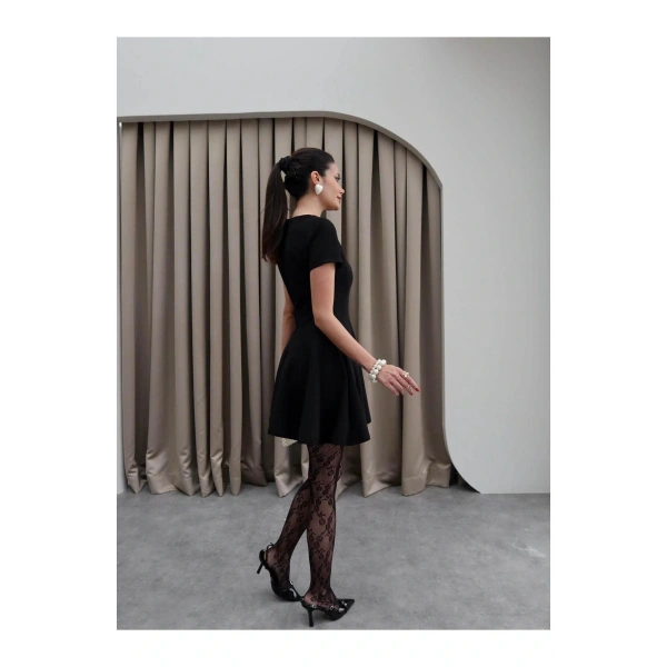 Kadın Kahve Oval Yaka Pileli Elbise