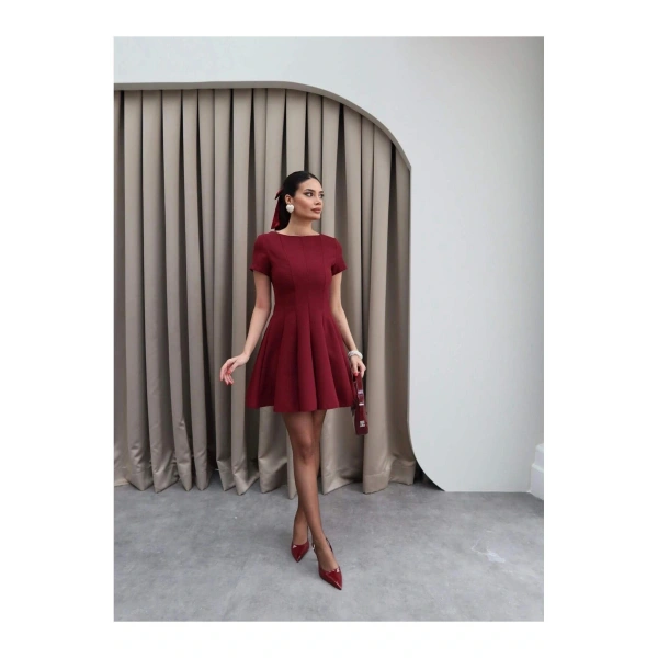 Kadın Kahve Oval Yaka Pileli Elbise