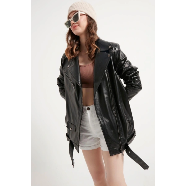 Kadın Siyah Cep Detaylı Hakiki Deri Ceket