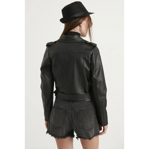 Kadın Siyah Deri Ceket