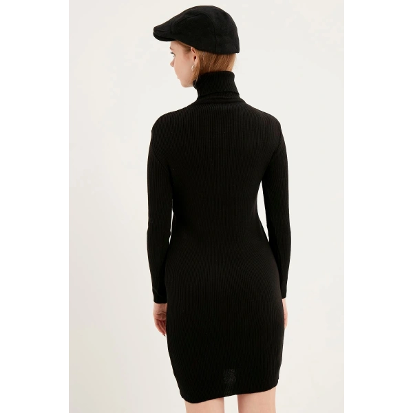 Kadın Siyah Balıkçı Yaka Triko Elbise