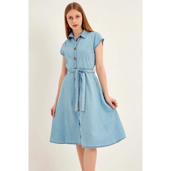 Kadın Lacivert Düğmeli Kuşaklı Kot Elbise