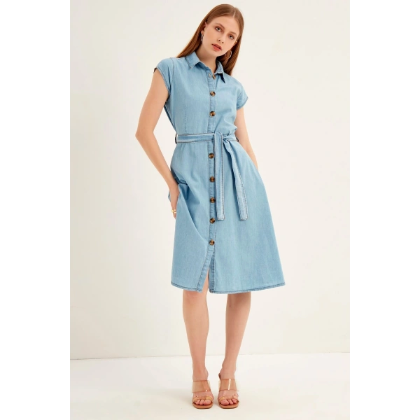 Kadın Lacivert Düğmeli Kuşaklı Kot Elbise