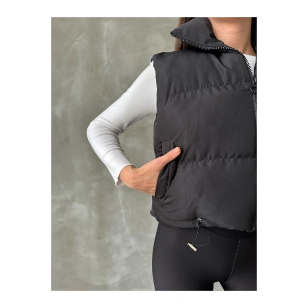 Kadın Siyah Dik Yaka Şişme Yelek