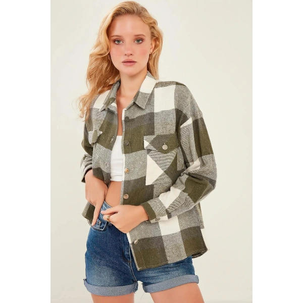 Kadın Yeşil Ekoseli Cepli Oduncu Gömlek