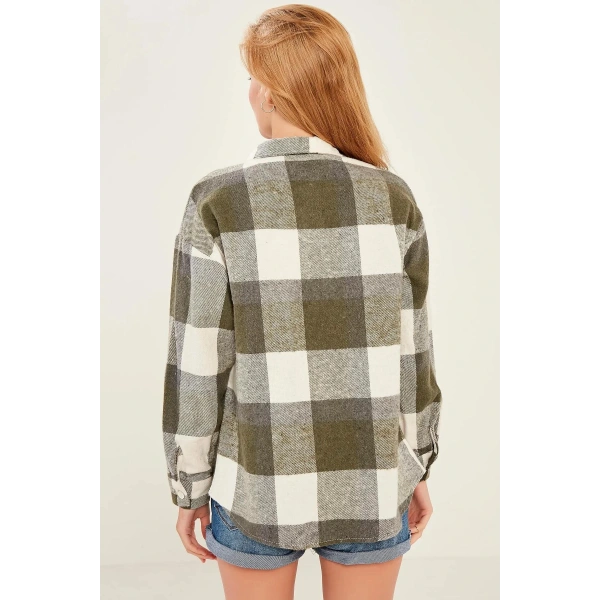 Kadın Yeşil Ekoseli Cepli Oduncu Gömlek