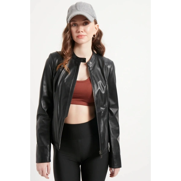 Kadın Siyah Yakasız Hakiki Deri Ceket