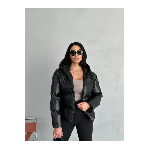 Kadın Kapüşonlu Şişme Deri Mont