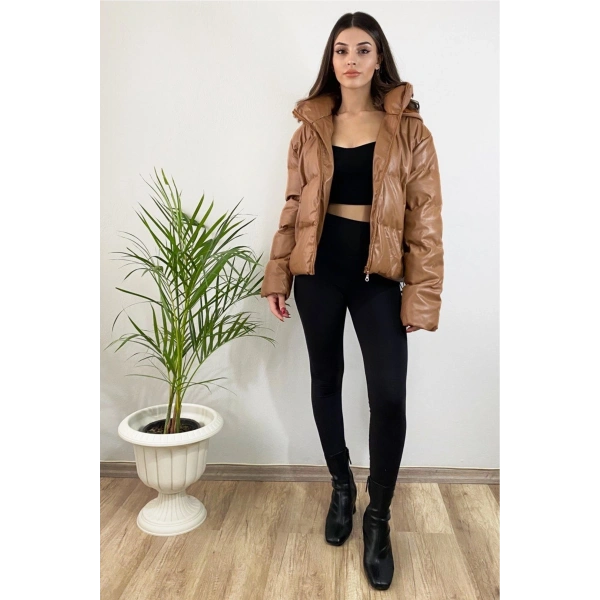 Kapüşonlu Deri Şişme Mont
