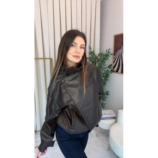 Kadın Dik Yaka Kahve Fermuarlı Deri Ceket