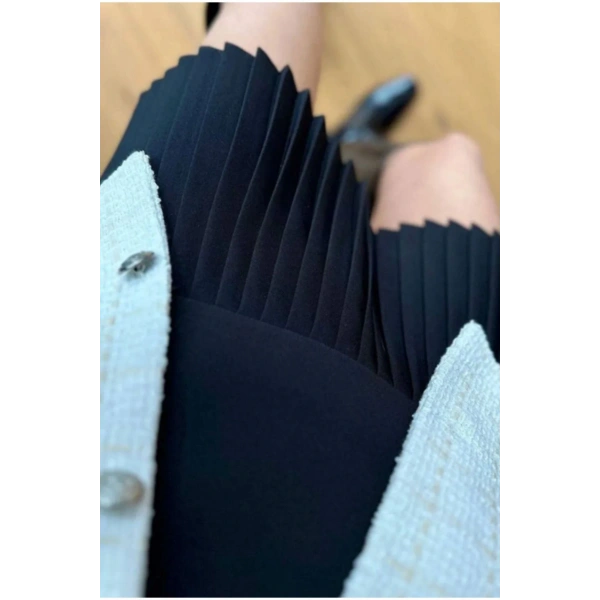 Kadın Pileli Zr Model Etek