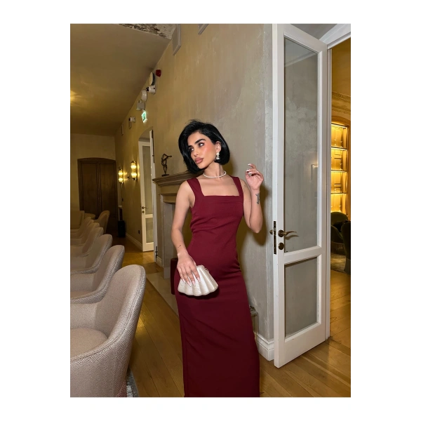 Kadın Uzun Yırtmaçlı Elbise